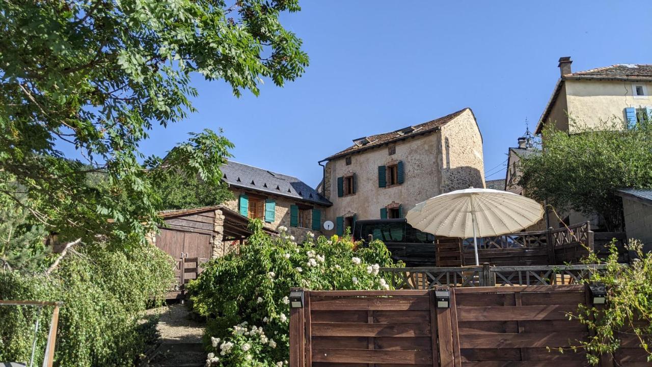 Вилла La Ferme Des Astres Лез-Англь Экстерьер фото